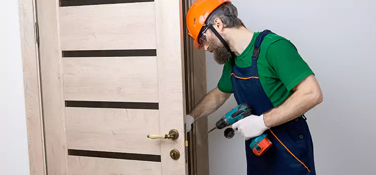 Replace Internal Door Handle with Lock North Miami Beach